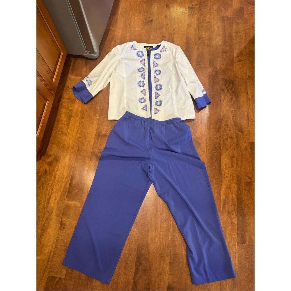 Bob Mackie Wearable Art 3 Pc Set Medium Embroidered Jacket Shell Top Pants Blue